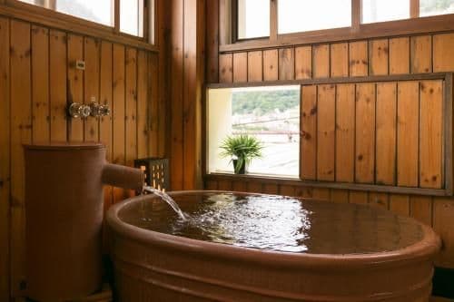 Special room with attached outdoor bath