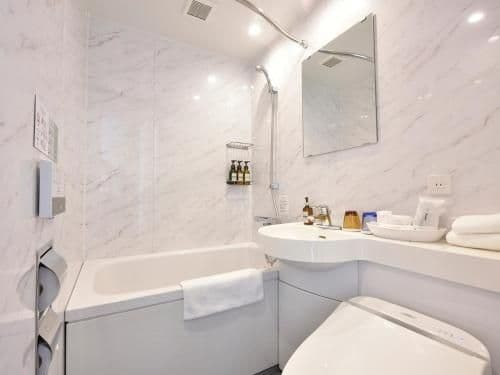 Hollywood Twin Room