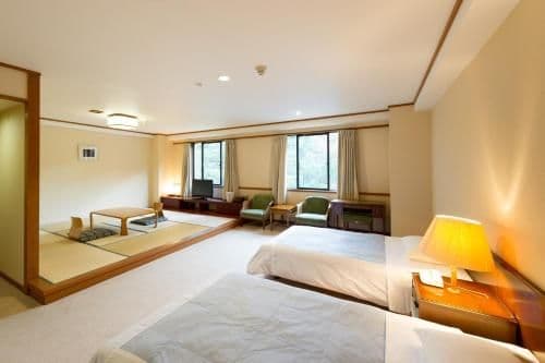 Family Room - Non-Smoking