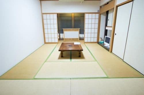 Japanese-Style Room with Shared Bathroom
