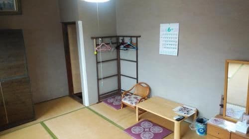 Japanese-Style Room with Shared Bathroom - Female Only