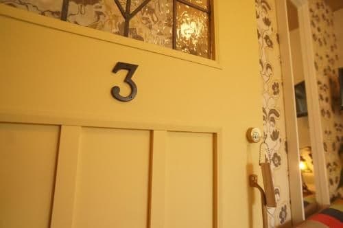 Twin Room with Shared Toilet
