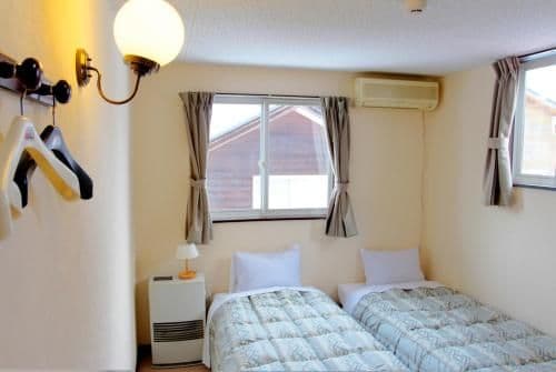Maisonette (3-4 Adults)