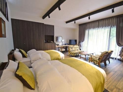 One-Bedroom Suite