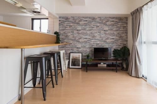 One-Bedroom Apartment (701)