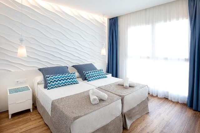 APARTMENT ONE BEDROOM