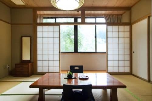 Economy Japanese-Style Room with Shared Bathroom