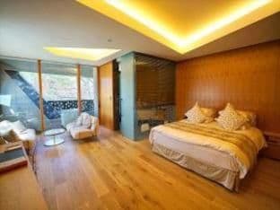 Deluxe Double Room - Non-Smoking - Main Building
