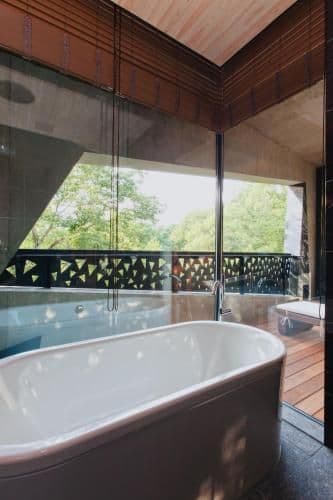 Deluxe Twin Room - Non-Smoking - Main Building