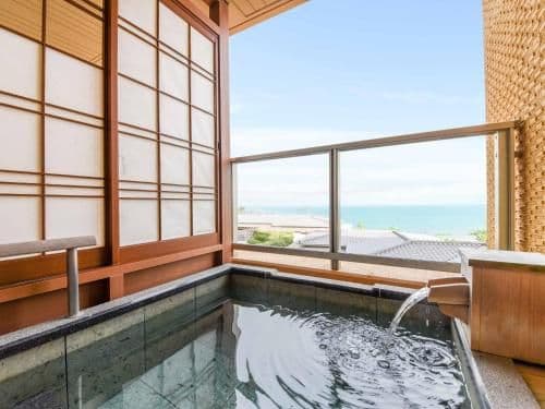 Standard Triple Room with Sea View