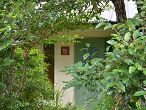 Cottage with Open-Air Bath