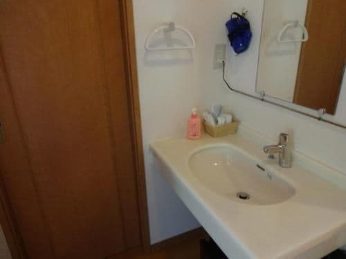 Twin Room with Shared Bathroom