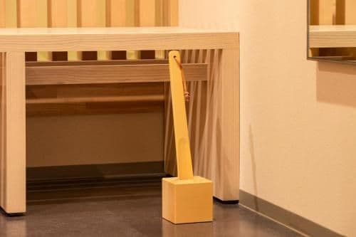 Japanese-Style Family Room (6 Adults)