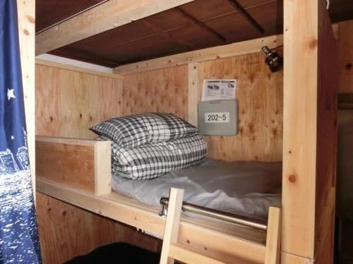 Bunk Bed in Mixed Dormitory Room