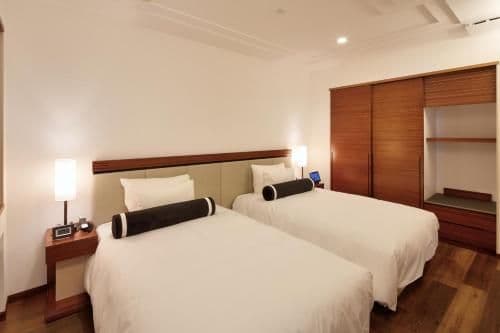 Superior Room with Sea View - High Floor