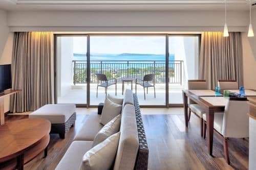 Superior Room with Sea View - High Floor