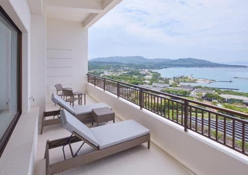 Infinity Suite with Sea View - Top Floor