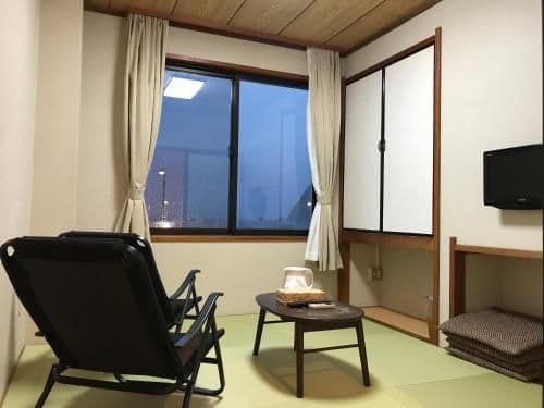 Room with Tatami Area