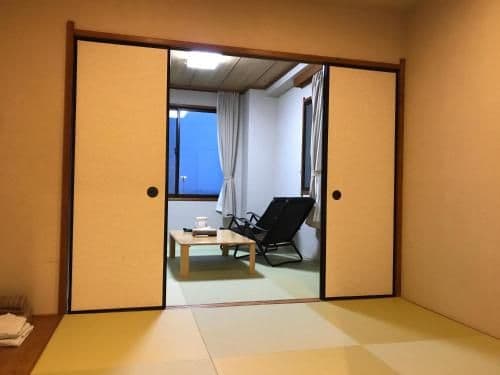 Japanese-Style Room