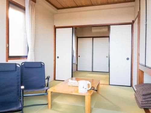 Japanese-Style Room