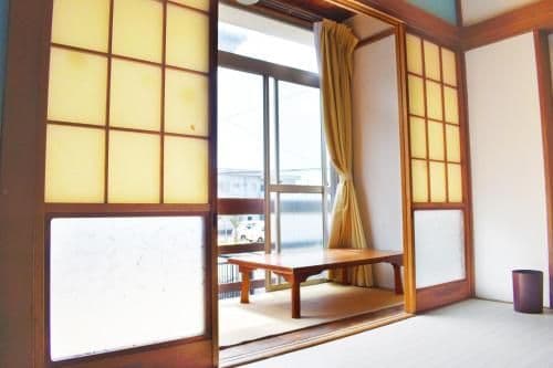 Japanese-Style Family Room