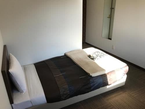 Single Room - Smoking