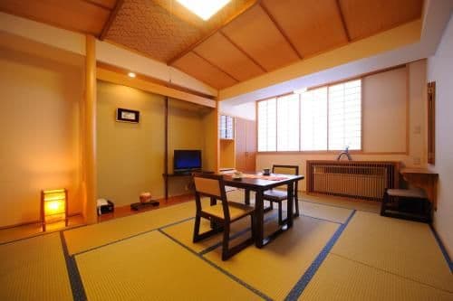 Japanese-Style Twin Room with Shared Bathroom