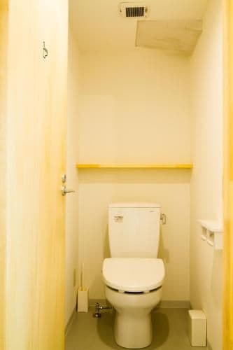 Mixed Dormitory Room
