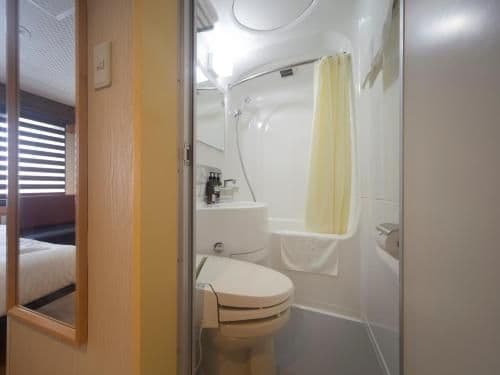 Standard Twin Room - Non-Smoking
