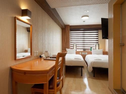 Standard Twin Room - Non-Smoking