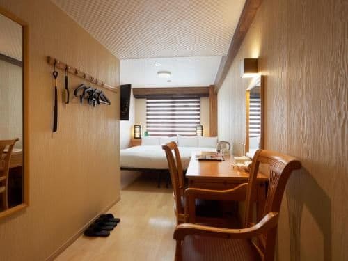 Standard Twin Room - Non-Smoking