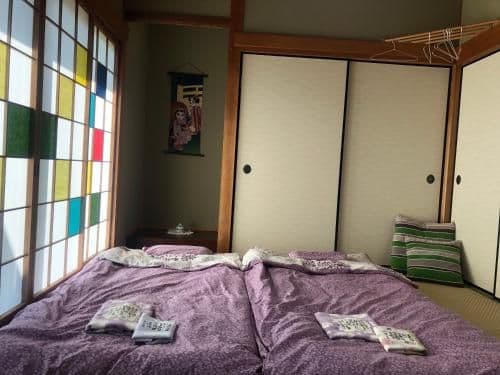Economy Twin Room