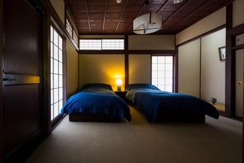 Standard Room with Tatami Area and Shared Bathroom - River View