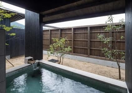 Standard Twin Room with Semi Open-Air Bath(No.5)