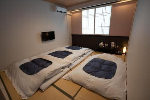 Japanese-Style Quadruple Room with Shower