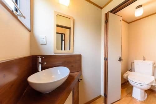 Japanese-Style Western Room with Shared Bathroom - Non-Smoking(Adult Female Only)