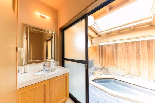 Japanese-Style Room with Private Bath(No.6)