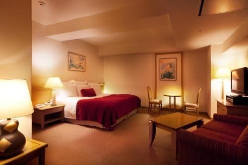 Deluxe Double Room with Balcony and Sea View