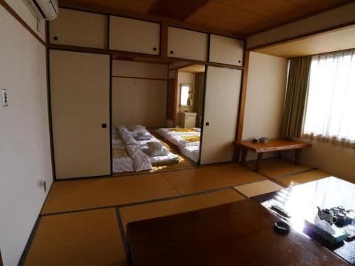 Deluxe Japanese-Style Room