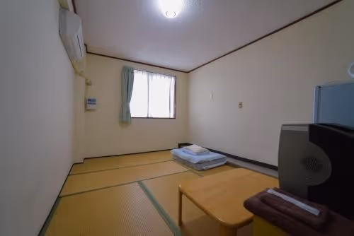 Small Twin Room