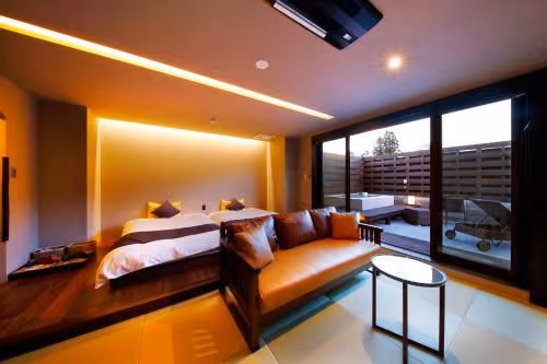Luxury Triple Room