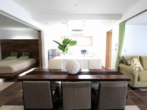 Suite Room with Balcony - Upper Floor