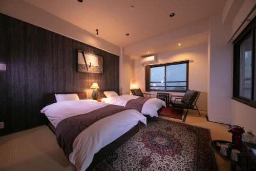 Large Twin Room - Non smoking(2 Adult)