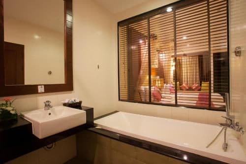 Deluxe Double or Twin Room with Pool Access