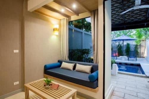 Pool Suite