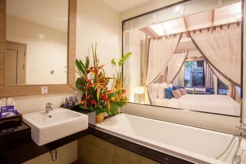 Pool Suite
