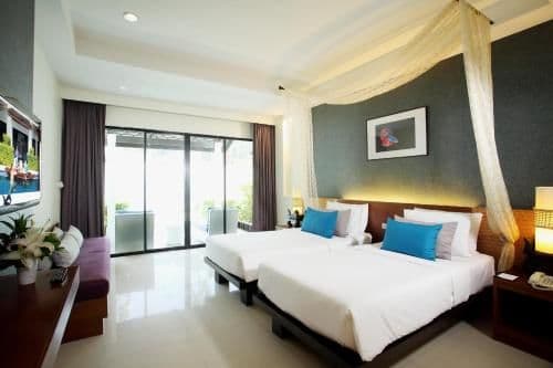 Superior Double or Twin Room with Pool Access