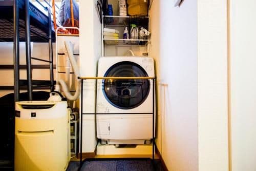 Apartment with Shower