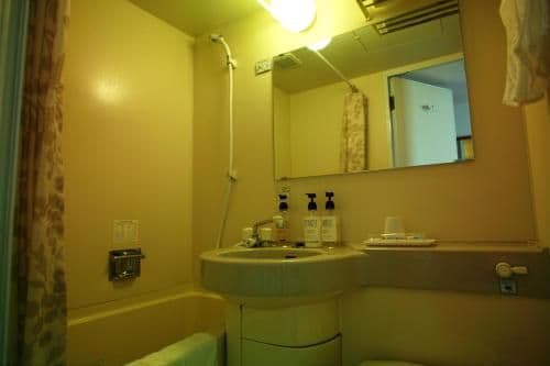 Single Room - Female Only