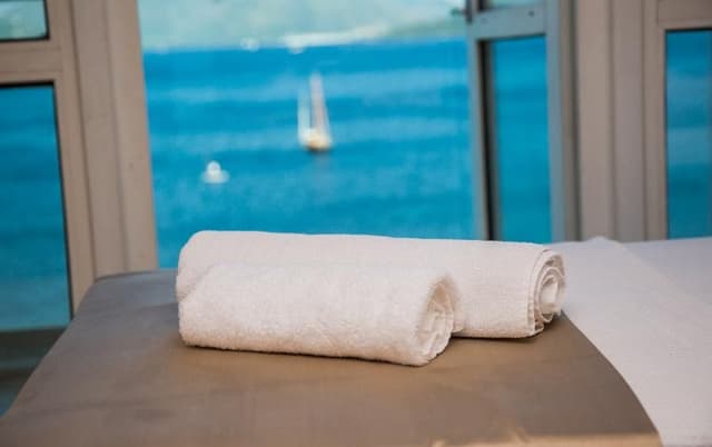DOUBLE SEA VIEW